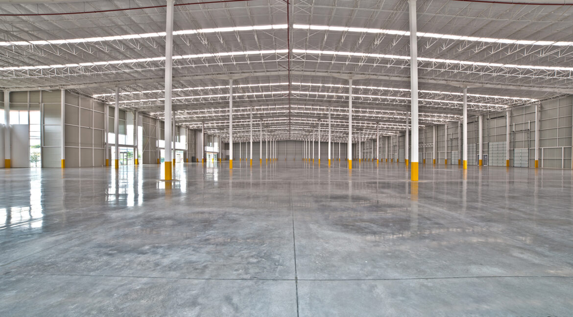 Industrial_warehouse_at-Silao-Industrial-Park_Industrial-Realtor_Puerto-Interior_21