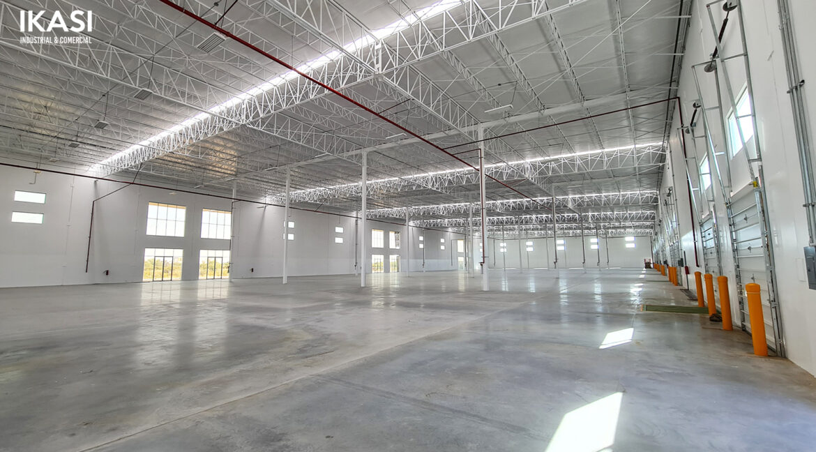 Naves_y_Bodegas_Industriales_Leon_Warehouse_Industrial-Building_Industrial-Realtor_014